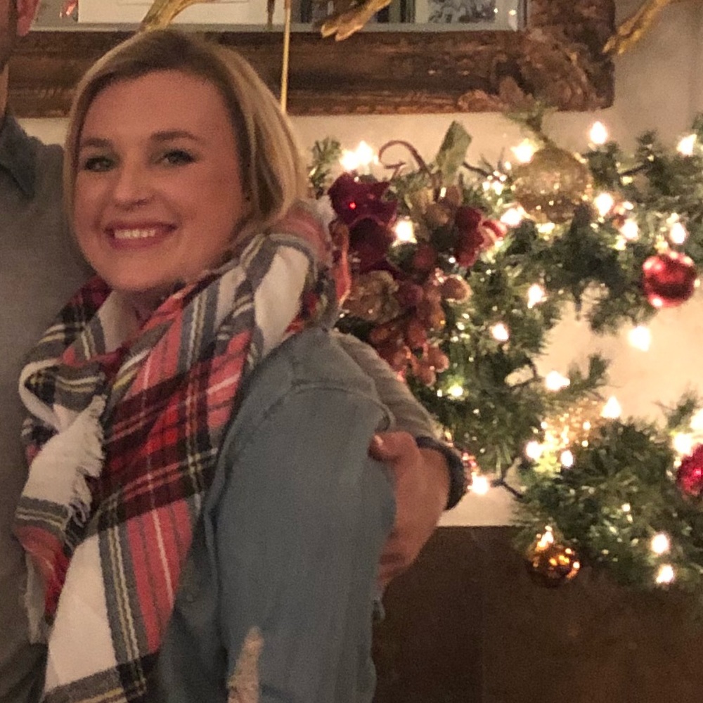 Meet your Posher, Sara